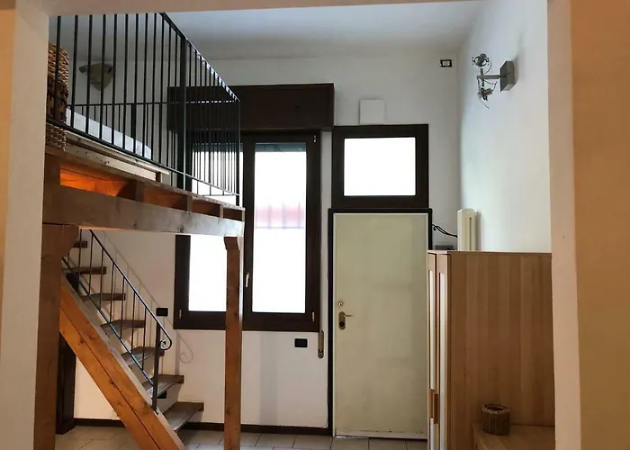 アパート Pizzardi39 - The Place